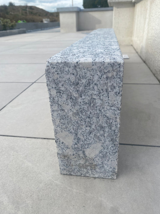 Flamed Granite Kerb